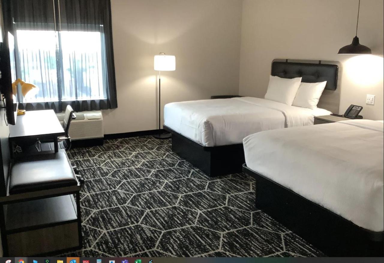 La Quinta Inn & Suites By Wyndham Corpus Christi Southeast Extérieur photo