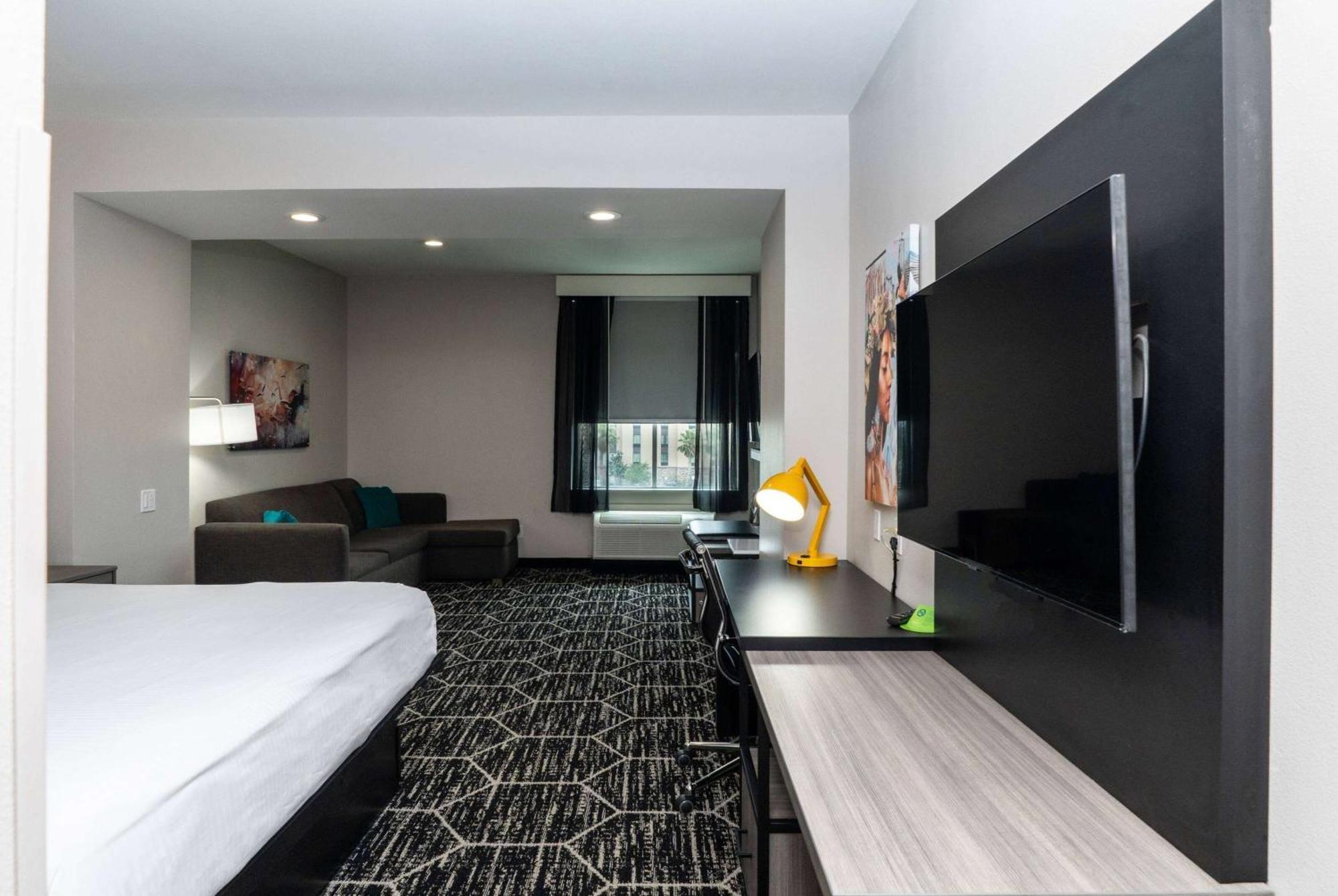 La Quinta Inn & Suites By Wyndham Corpus Christi Southeast Extérieur photo